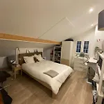 Chalet In On Edge Of Woods With River *